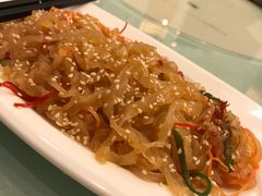 -东豪园林海鲜酒家(南港路辅路店)