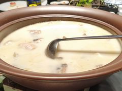 -忆江南·临江鱼馆