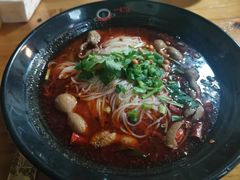 -一点一线重庆小面(重庆创意公园店)