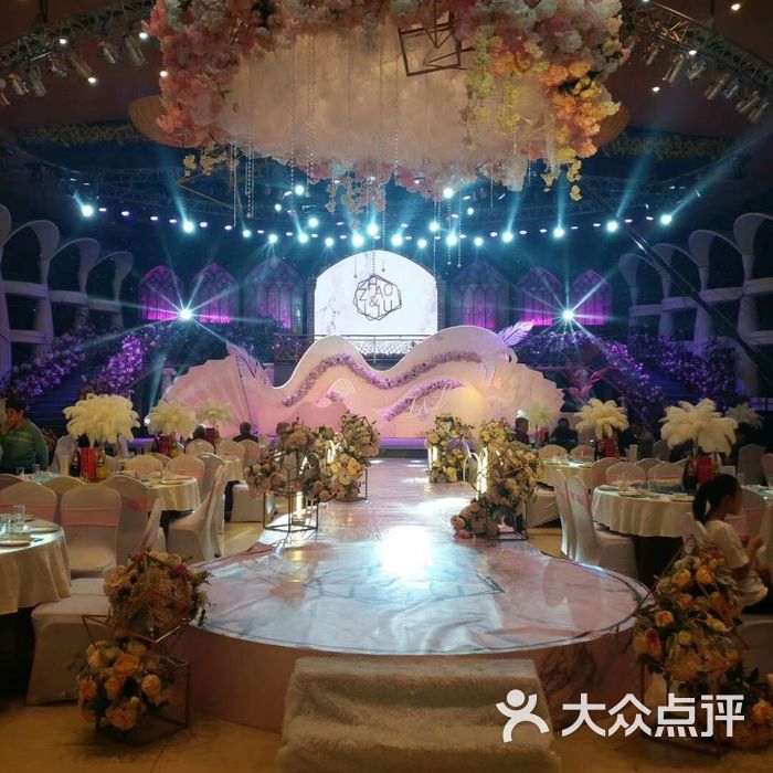 福瑞得婚礼宴会酒店森林店