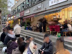 -黄潇洒老火锅(九眼桥宏济巷店)
