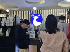 -瑞幸咖啡(华东理工大学商学院店)