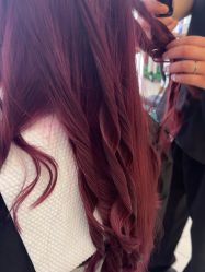 -镁连社·美联社