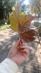 -EMILY艾枚莉美甲美睫·美颜·现磨咖啡