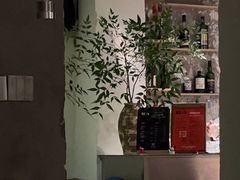 -粉八·云南米线·建水烧烤(常熟路店)