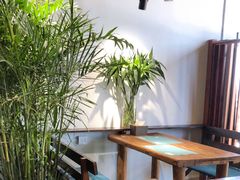 -八月美食小馆(银泰城总店)