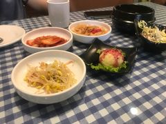 -益百岁牛尾汤(香山路店)