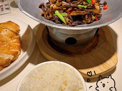 -小放牛炒菜馆(长安万达店)