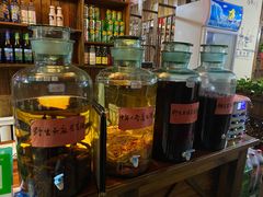 -果松木炭酸菜铜火锅·外婆参鸡汤