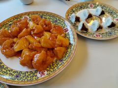 菠萝虾球-鸿宾楼(展览馆路店)