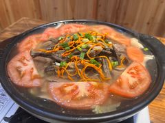 -乡土特色.冷锅鱼.牦牛肉汤锅