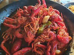 经典十三香小龙虾-川流不息(北蔡休闲广场店)