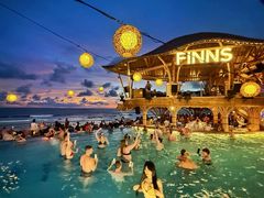 -FINNS Beach Club
