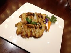 香煎松茸菌-海尔洲际酒店天下一品中餐厅