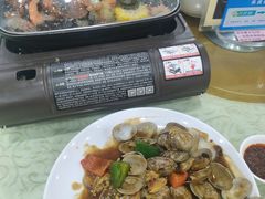 -鹏城人家海鲜酒家·23年老字号(较场尾店)