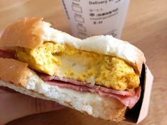 -星巴克(海桐路店)