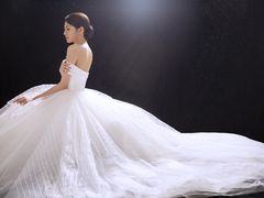 -经典婚纱摄影美学馆·私人定制
