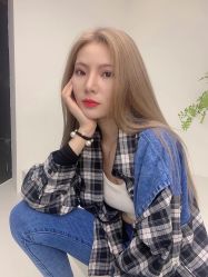 -银星女王公园发型艺术沙龙