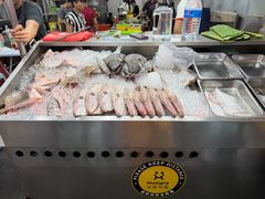 -明记烧鱼美味店