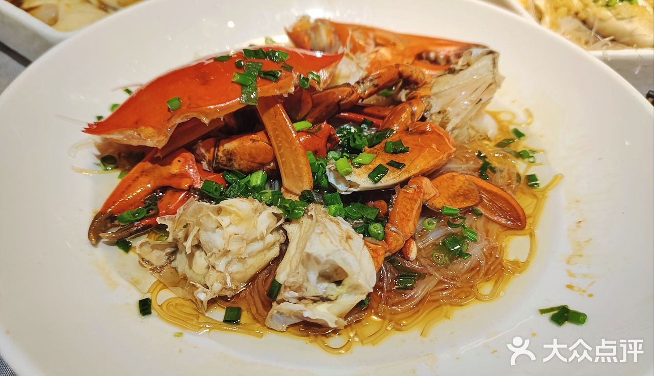 秘制酱烧大鱼头！超大号捞汁生蚝！河鲜海鲜统统归我肚子里