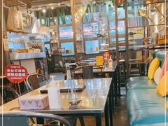大堂-MI WU FACTORY米屋美食工厂餐厅(绿地店)