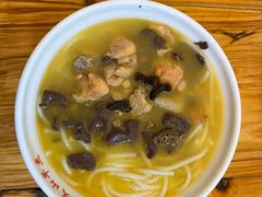 -文山荷鲜居(翠湖店)