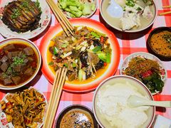 -老方桌烂蹄花川菜馆(九龙坡店)