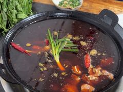 -石灰市毛记烧鸡公(解放碑店)