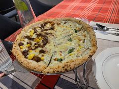 双拼披萨-Primo·丽莫意大利窑烤披萨