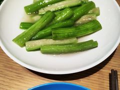 -渝信川菜 · 川味家常菜(财富购物中心店)