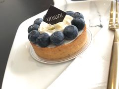 -UNI UNI(环亚凯瑟琳店)