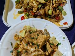 -伊带伊路新疆美食府(呼家楼店)