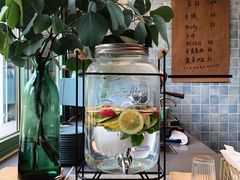 -尤加利咖啡馆