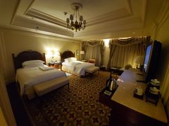 -广州富力丽思卡尔顿酒店