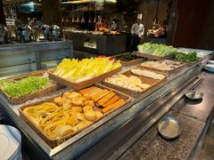 -松山湖凯悦酒店·Café自助餐厅·周末火舞秀表演