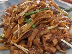 干炒牛河-御彩酒家(东风东路店)
