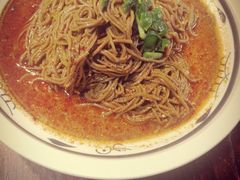 -蓝田九大碗民俗食府(蓝田店)
