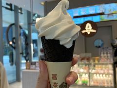椰椰脆筒-喜茶(杭州滨江宝龙店)
