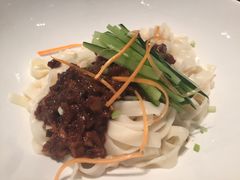 炸酱面-鹿港小镇(悠唐店)