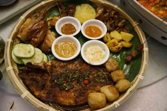 云腾食府-"秋游明长城遗址公园,老妈妈点名来云腾,新.