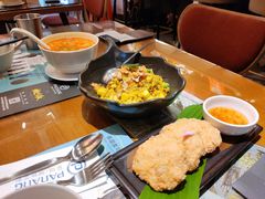 菠萝炒饭-帕蓝·暹罗料理(曲阳店)