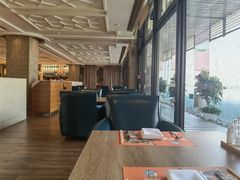 -咖啡苑自助餐厅·中国大饭店