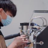 洞穴式纯白咖啡店｜滤镜我要的白是温柔的白