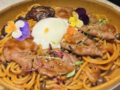 寿喜烧牛肩肉烩意面配温泉蛋-BE BRIGHT KITCHEN(正佳广场店)