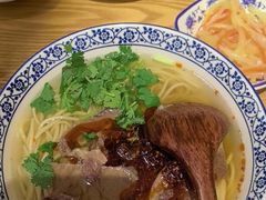 -舌尖尖·兰州牛肉面(浦东机场店)