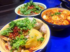 -马路边边火锅串串(观前街店)