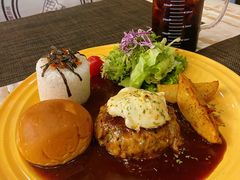 汉堡牛排-Cafe Alice咖啡爱丽丝(奥城店)