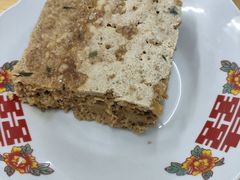 精肉炖蛋-谈灵农家柴爿菜饭