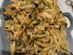 -辣盆盆麻辣小龙虾(哈尔滨总店)