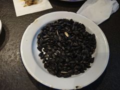 -缘福乡村铁锅炖民宿(八达岭店)